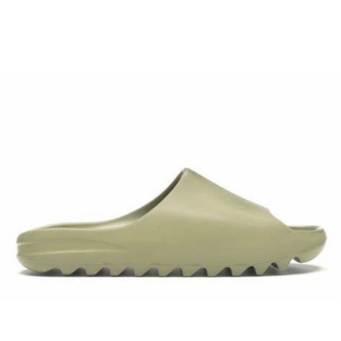 Yeezy slide 