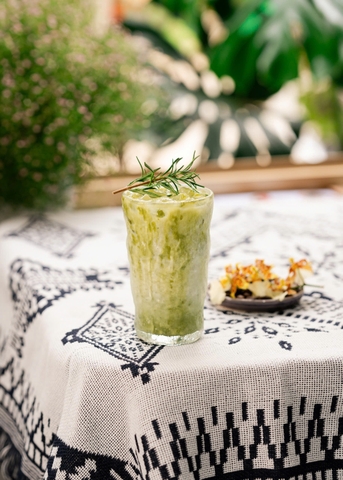 Thơm cải bó xôi