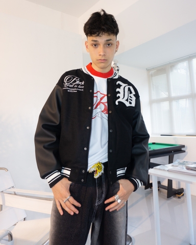 Dirty black jacket jean