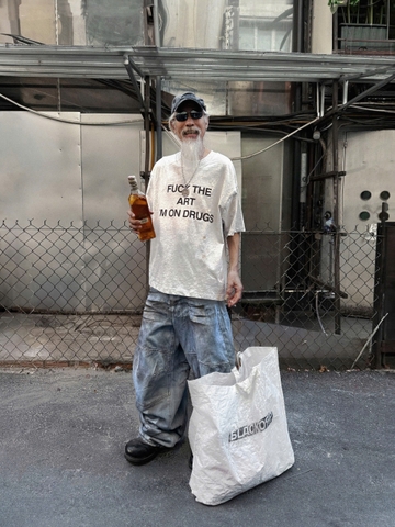 Black coated wide pants