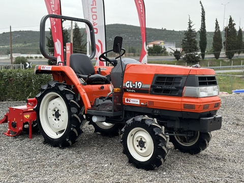 KUBOTA GL19