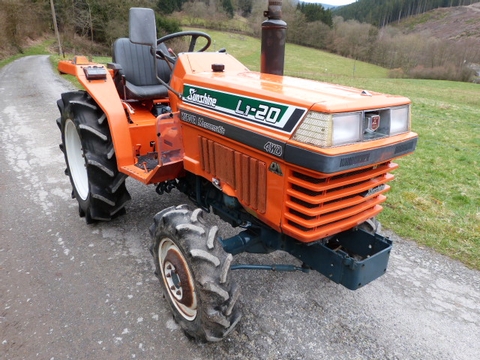 KUBOTA L1-20DT
