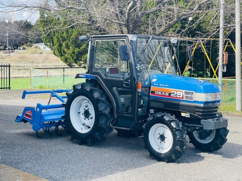 ISEKI GEAS TG29 Cabin