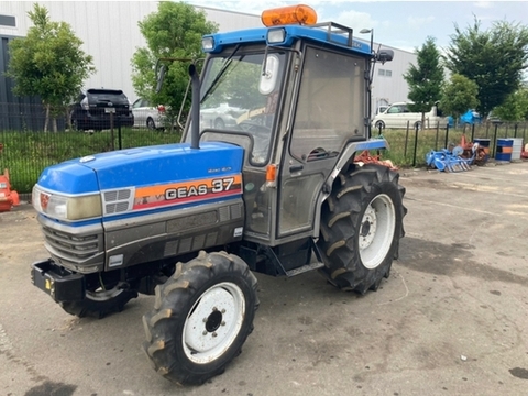 ISEKI GEAS TG37 Cabin