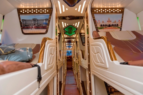 Sleeper Bus Sapa to Ha Giang  | Vip Cabin 22 beds