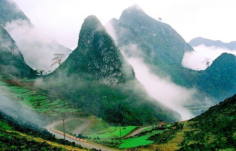 Ha Giang Group Tour from Hanoi - 3D2N (Overnight at Yen Minh & Pa Vi)