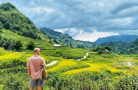 One Day Sapa Hiking Tour: Ta Van - Giang Ta Chai - Su Pan