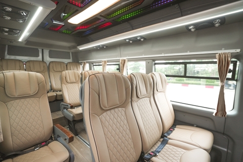 Limousine Ninh Binh to Hanoi | Limousine 15-seater