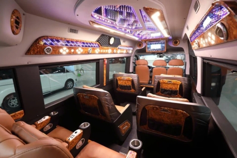 Limousine Ninh Binh to Hanoi - VIP Limousine 11 seaters