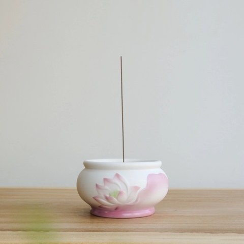 Lư hương hoa sen hồng