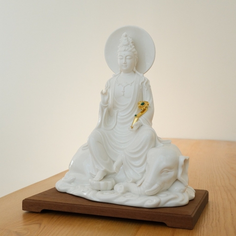 Tượng Phổ Hiền Bồ tát