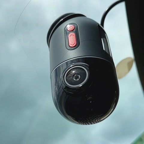 Camera hành trình 70MAI OMNI X200