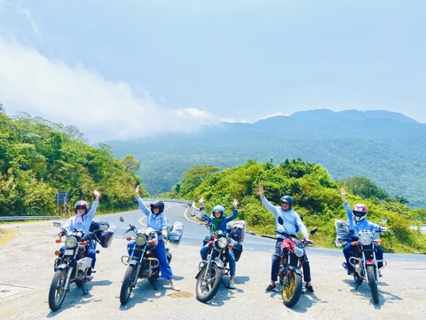 From Hoi An/ Da Nang To Marble Mountain-Monkey Mountain & Hai Van Pass by Motorbike (Private Tour)
