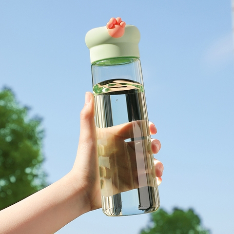 Bình nước trong suốt nắp gắn hình chân mèo 530ml