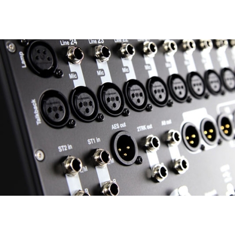 Mixer Allen&Heath QU-16