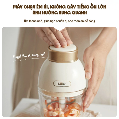 Máy xay ăn dặm Bear QSJ-D02Q1 600ml công suất 200W, cối thủy tinh an toàn
