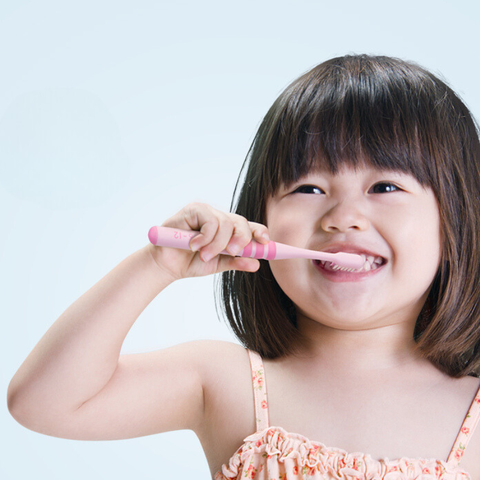 Bàn chải đánh răng trẻ em Dr.Bei