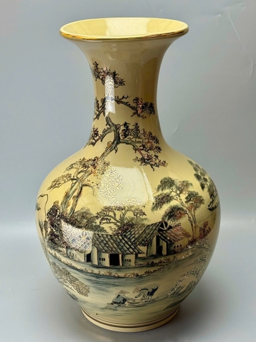 Bình phú quý H65 sơn thủy hữu tình gốm Chu Đậu vẽ vàng