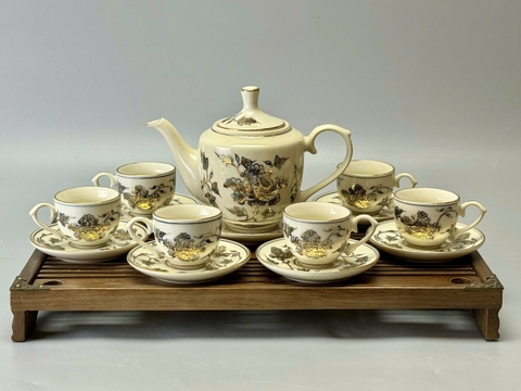 Bộ ấm chén hoa phù dung vẽ vàng Chu Đậu