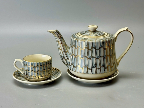 Bộ ấm chén vuông họa tiết trúc vẽ vàng Chu Đậu