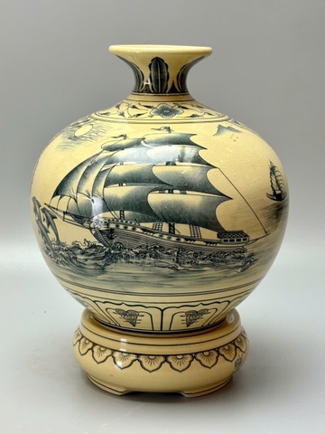 Bình hút tài lộc nhị cảnh thuận buồm xuôi gió và công đào gốm chu đậu truyền thống