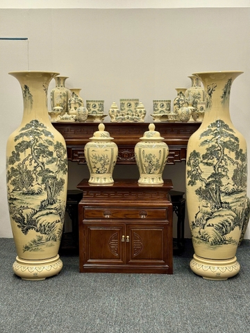 Lục Bình Cảnh Sơn Thuỷ Hữu Tình Cao 1,66m Gốm Chu Đậu