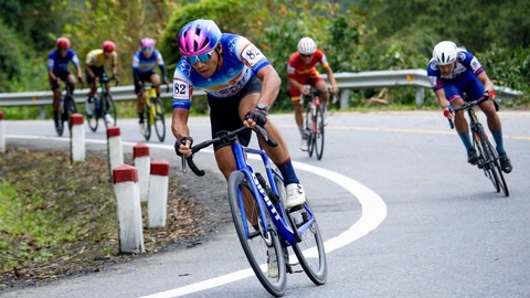 The Majestic Hai Van Pass Cycling Tour: 1 Day An Epic Challenge