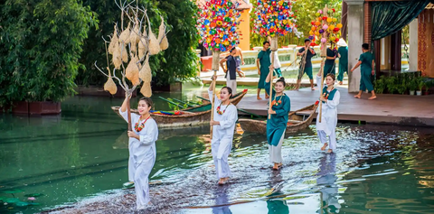 Combo Vé + Buffet VinWonders Nam Hội An Ưu Đãi Cho Khách Việt Nam