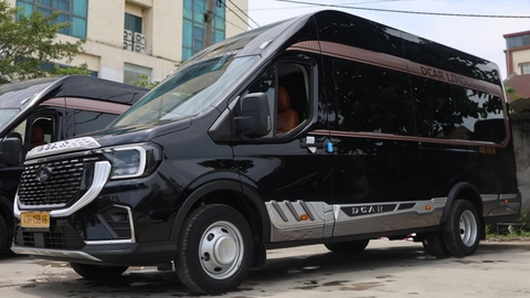 Cho Thuê Xe Limousine 12 Chỗ