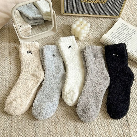 [ Set 5 Đôi ] Vớ Dài Mùa Đông [ Polyester / Có Tag Treo ] - 18057