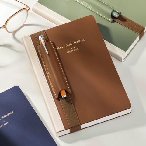 [ Set 2 Bộ ] Quà Tặng [ Sổ A5 256 Trang + Bút ] - 18128