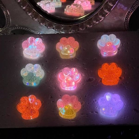 [ Set 50 Cái ] Charm Chân Mèo 3D Dạ Quang - 20232