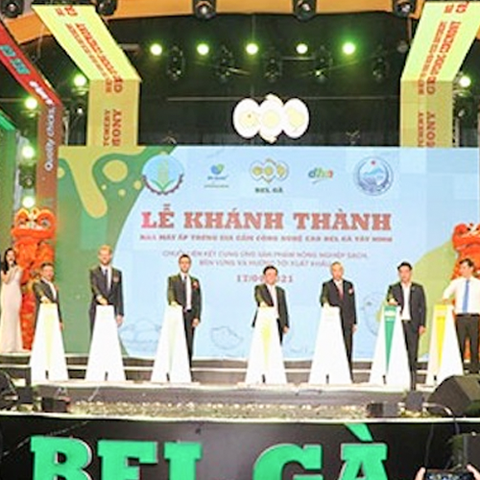 VMC Việt Nam: Tham dự Lễ khánh thành Nhà máy ấp trứng gia cầm công nghệ cao