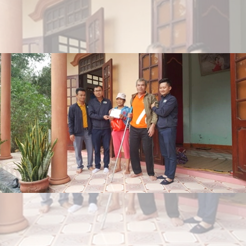 VMC Việt Nam và khách hàng đến với đồng bào Quảng Bình