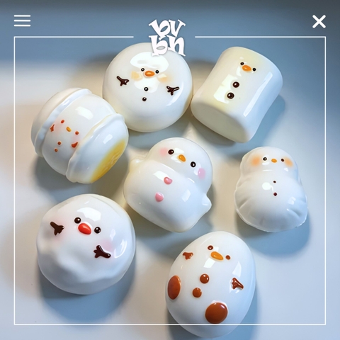 Hachimi Squishy Winter Snowman Blindbox Series