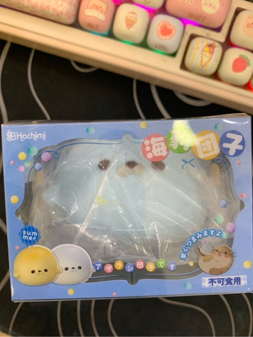 Hachimi Squishy Seal Mochi Blue