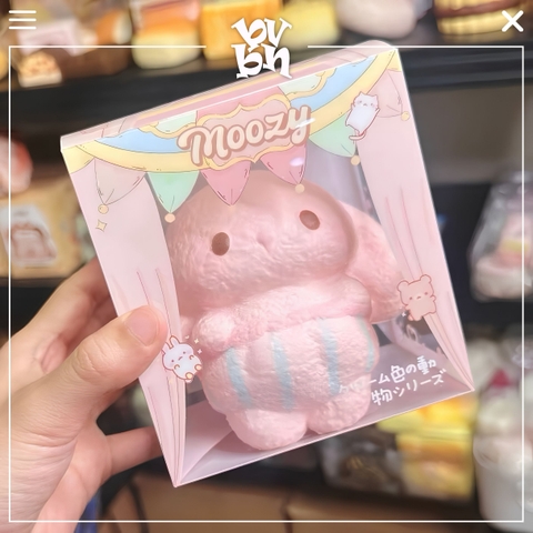 Moozy Squishy Strawberry Diaper Bunny ( Chính Hãng )