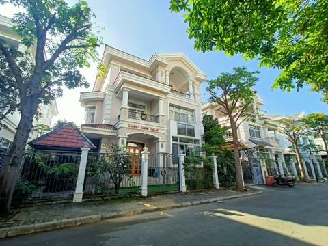 CHO THUÊ BIỆT THỰ NỘI KHU NAM VIÊN- PHÚ MỸ HƯNG