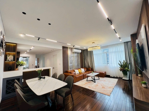 BÁN CĂN HỘ CẢNH VIÊN PHÚ MỸ HƯNG 3 PHÒNG NGỦ 117M2