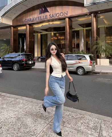 Quần Jeans đính đá cao cấp dáng suông ống rộng Hack dáng cực đỉnh thương hiệu GOOTIK Fashion