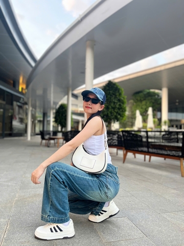 Quần Jeans Nắp Túi