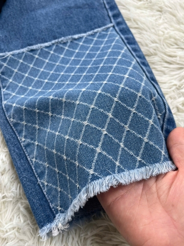 Quần jeans ống suông cạp cao phối caro hack dáng cực đỉnh- GOOTIKFASHION