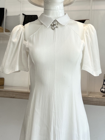 Đầm trắng phối