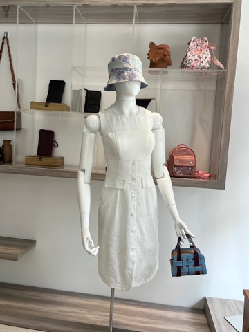 Đầm trắng phối lưới Gootik