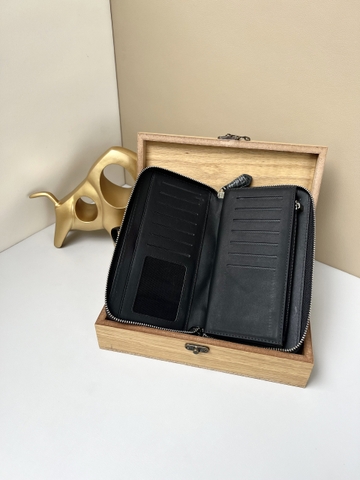 Bóp cá sấu cầm tay