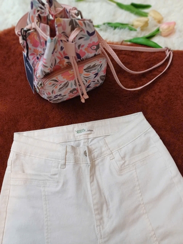 Quần Ống Loe Xẻ Lai Thanh Lịch Hack Dáng Cực Đỉnh