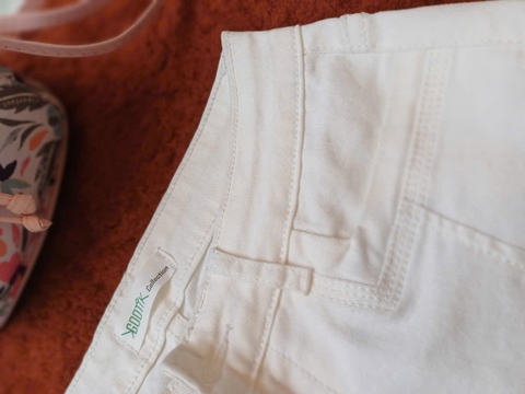 Quần Ống Loe Xẻ Lai Thanh Lịch Hack Dáng Cực Đỉnh