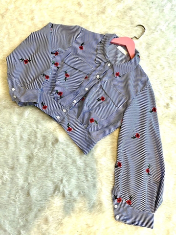 Áo Sơ Mi Nữ Tay Dơi Thêu Hoa Đặc Sắc