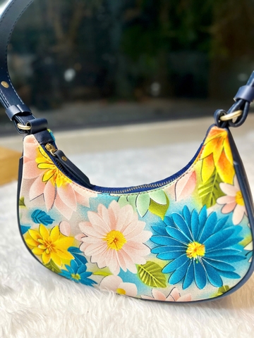 Túi xách Vầng Trăng Có Quai Đeo Xinh Xắn & Nữ Tính thương hiệu GOOTIK FASHION TX-296