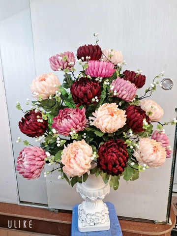 Bình hoa cúc mẫu đơn